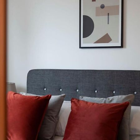 Lovely 1 Bedroom Apartment In Ashford آشفورد المظهر الخارجي الصورة