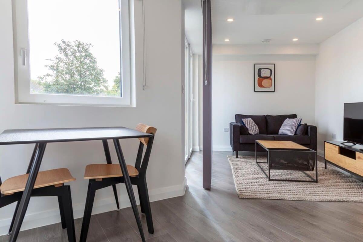 Lovely 1 Bedroom Apartment In Ashford آشفورد المظهر الخارجي الصورة