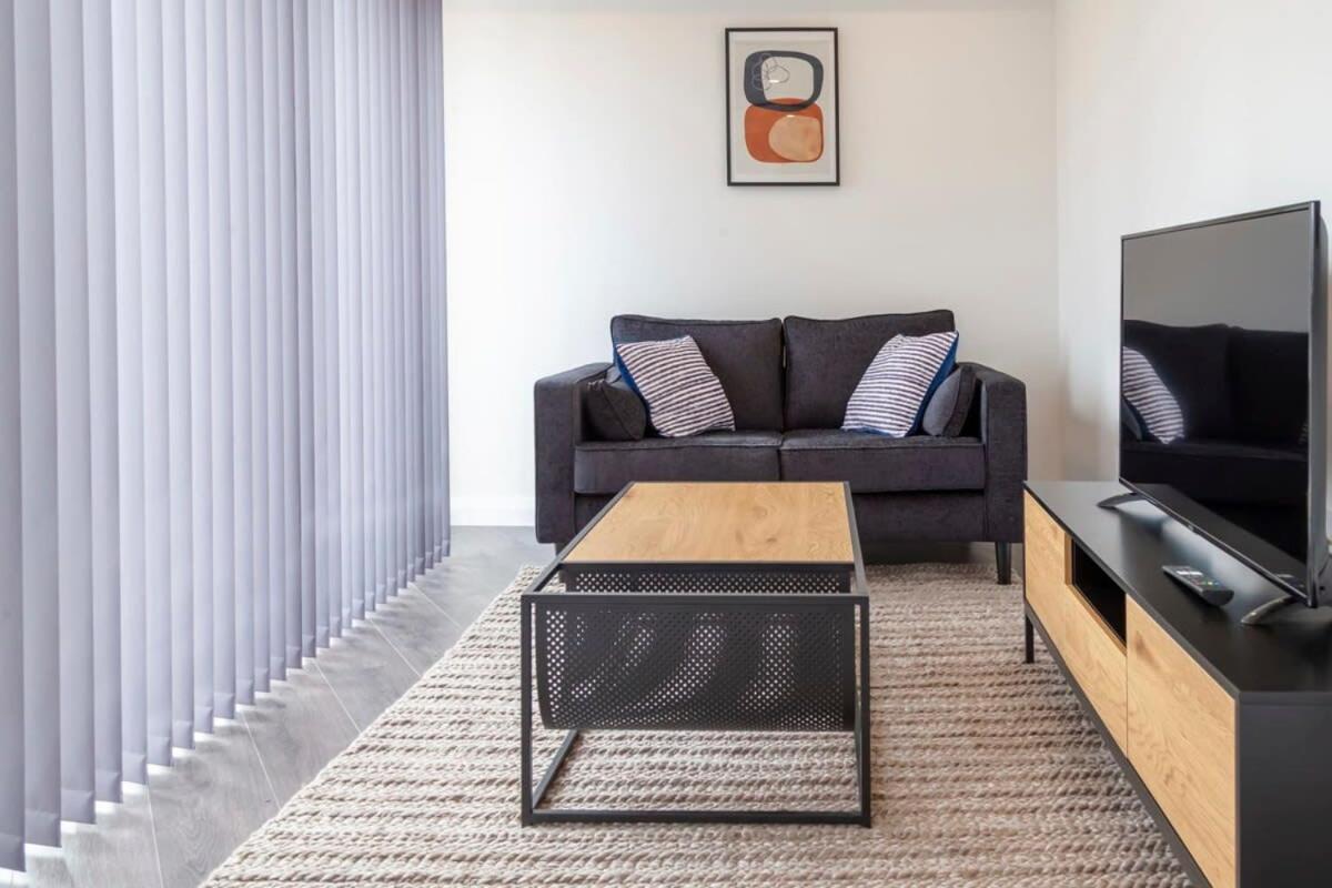 Lovely 1 Bedroom Apartment In Ashford آشفورد المظهر الخارجي الصورة