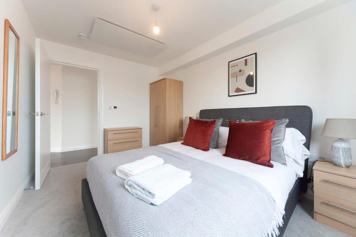 Lovely 1 Bedroom Apartment In Ashford آشفورد المظهر الخارجي الصورة